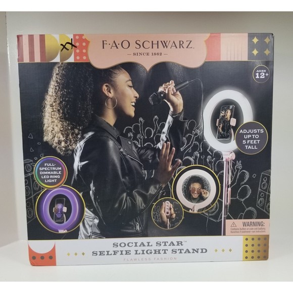 FAO Schwarz Social Star Selfie Light Stand 5 ft tall adjustable wireless remote